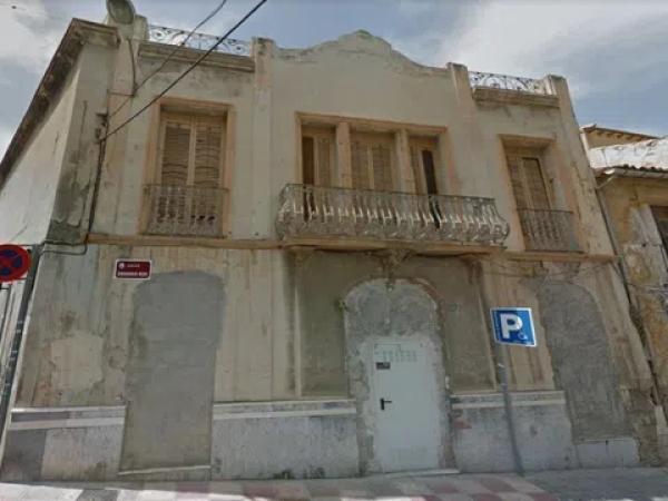 Terreno en calle Gregorio Rizo