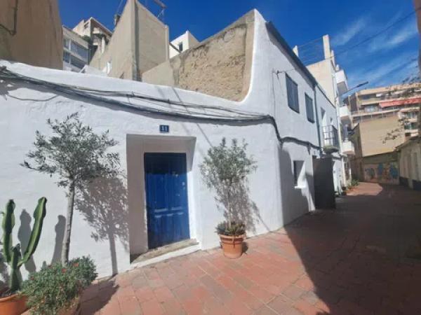 Terreno en calle de la Virgen del Lluch