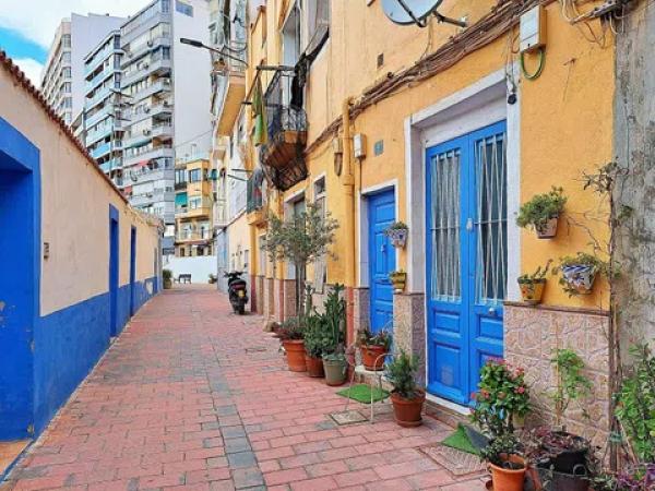 Terreno en calle de la Virgen del Lluch