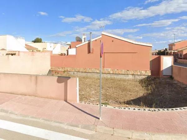 Terreno en calle Italia, 28