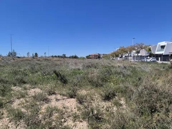 Terreno en Barrio Travalón