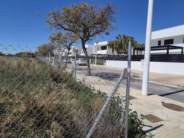 Terreno en Barrio Travalón