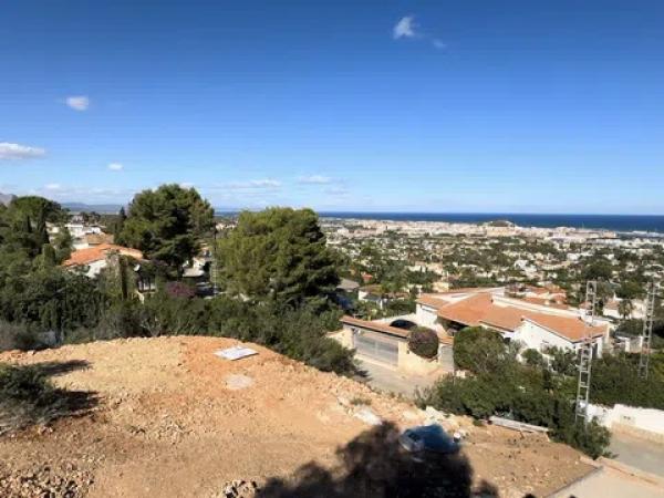 Terreno en calle Mareselva, 619