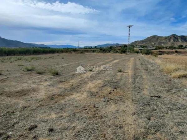 Terreno en Pedanías Oeste