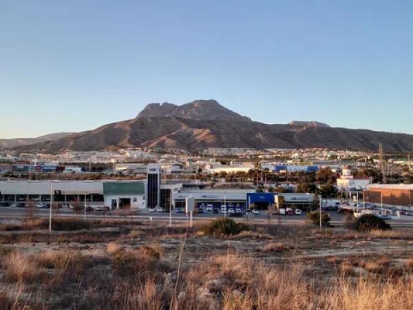 Terreno en Polígono Industrial (sector 32)