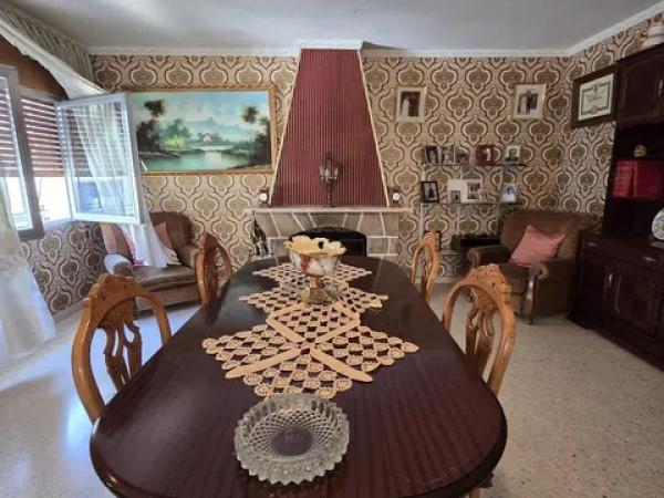 Terreno en calle Bernia, 4