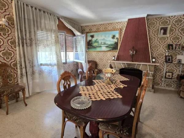 Terreno en calle Bernia, 4