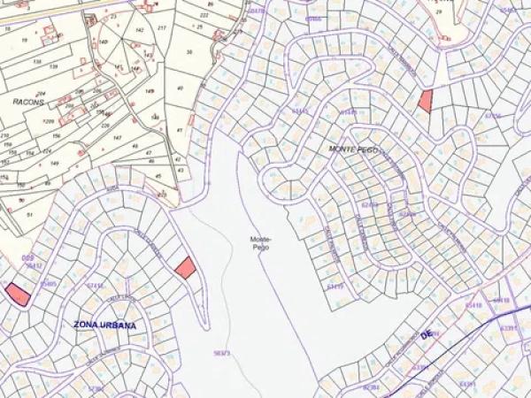 Terreno en avenida Pego