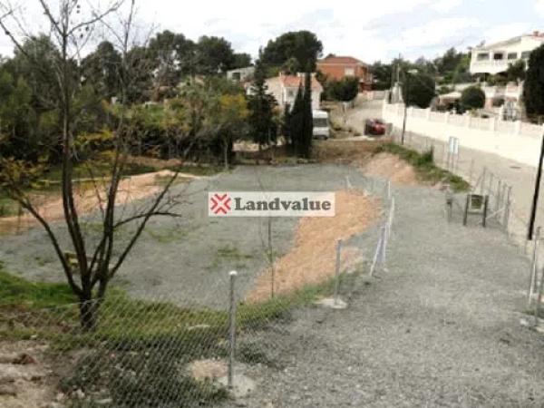 Terreno en calle Corb, 26