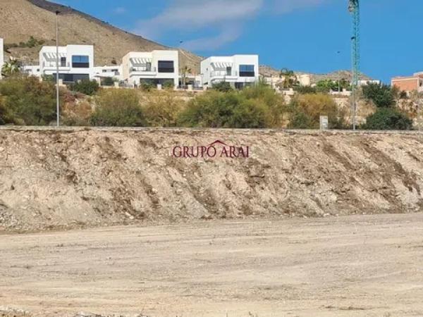 Terreno en calle de LleÓ, 8