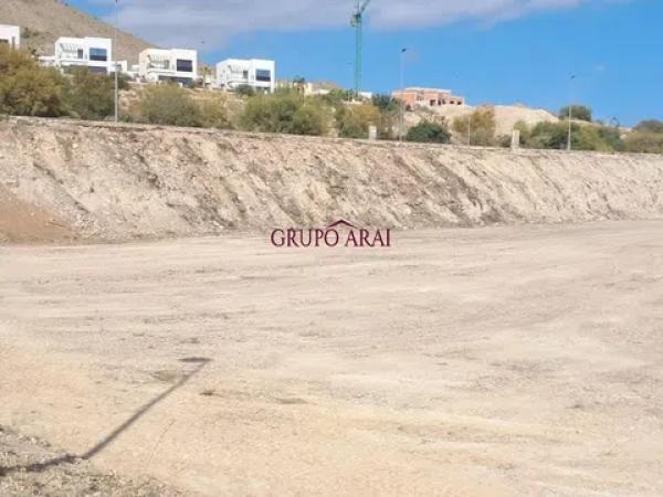 Terreno en calle de LleÓ, 8