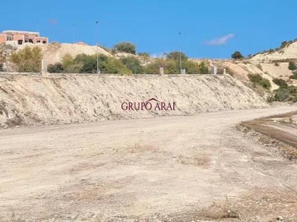 Terreno en calle de LleÓ, 8