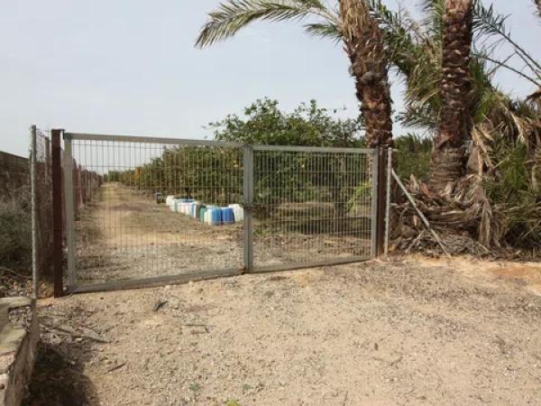 Terreno en camino del Raso