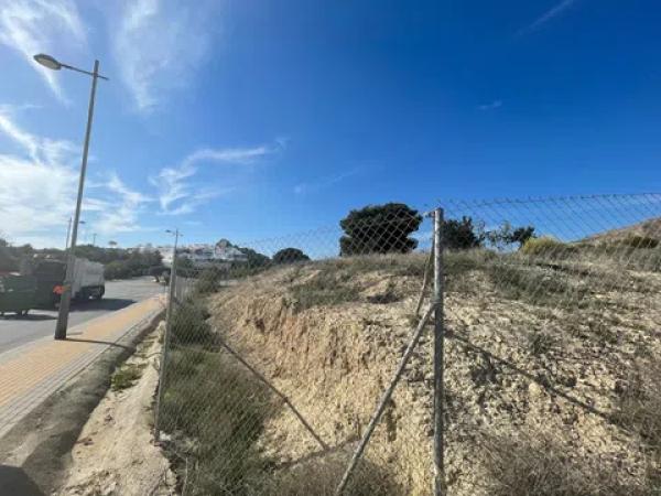 Terreno en avenida del Camí de L'Alfás, 24 -e