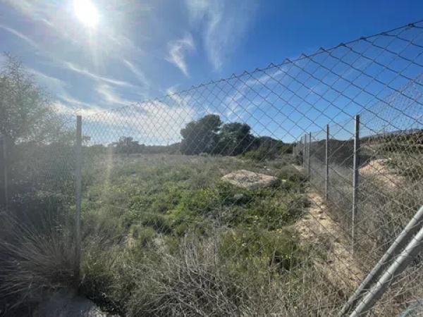 Terreno en avenida del Camí de L'Alfás, 24 -e