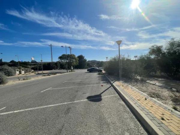 Terreno en avenida del Camí de L'Alfás, 24 -e