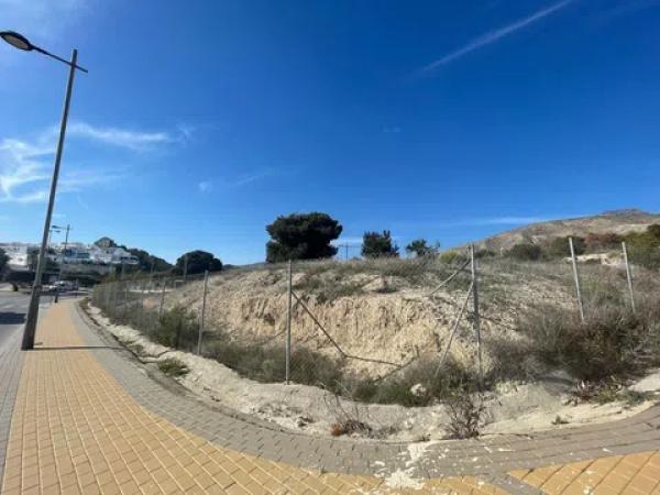 Terreno en avenida del Camí de L'Alfás, 24 -e