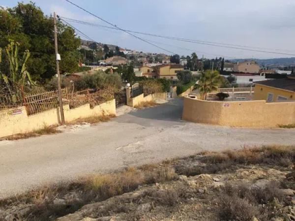 Terreno en carretera De Aspe Urb Montesol