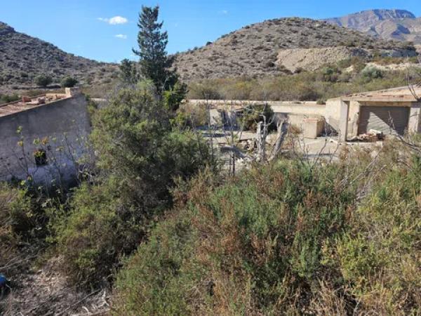 Terreno en Monforte cid