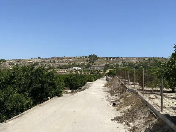 Terreno en Lugar el Manantial