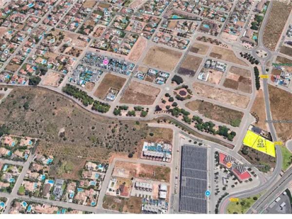 Terreno en calle la Creu, 26