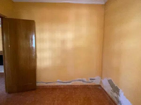 Terreno en carretera Elda-Sax