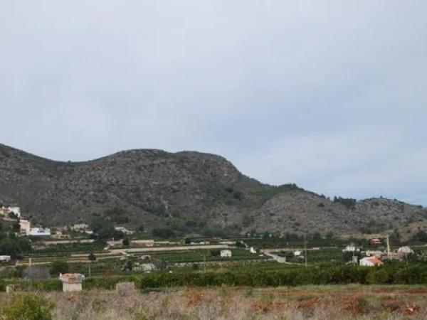 Terreno en Monte Mostalla