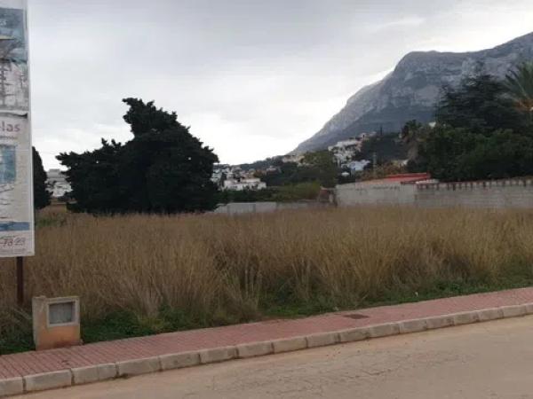 Terreno en calle Alcipe, 31 -25