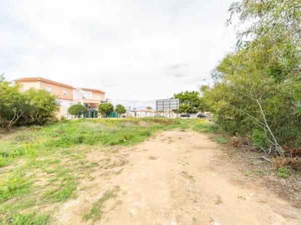 Terreno en calle Raúl Ferrnandez Giménez, 45 a