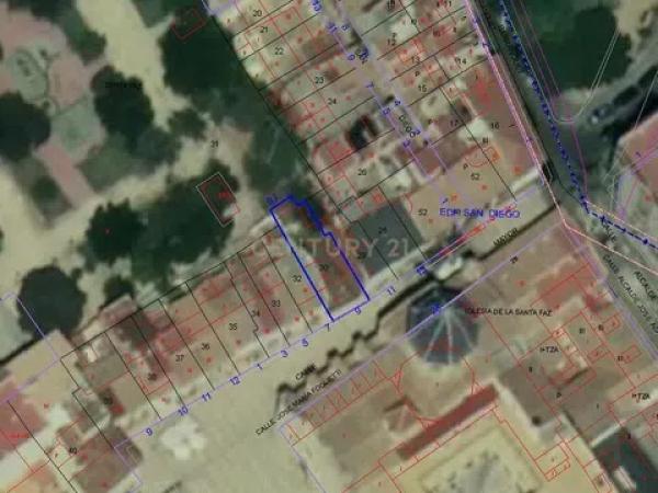 Terreno en calle Mayor