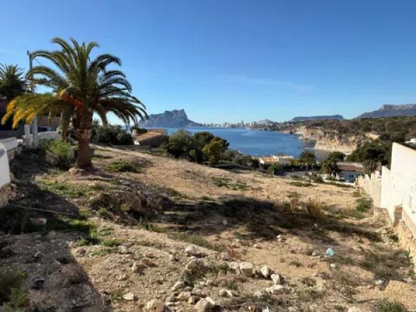 Terreno en Cala Advocat - Baladrar