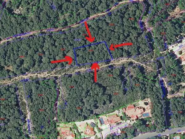 Terreno en calle Sergei Rachmaninov, 8