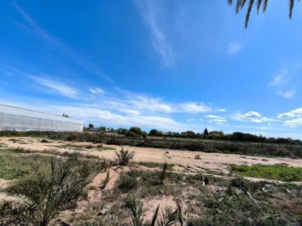Terreno en camino de Redondo