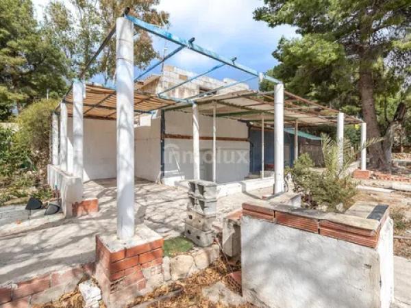 Terreno en camino de la Ermita