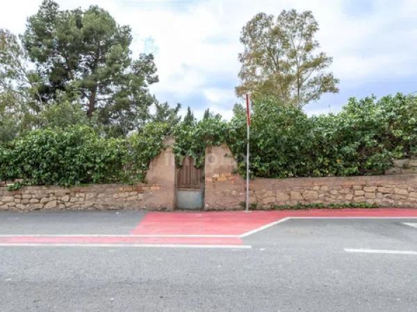 Terreno en camino de la Ermita