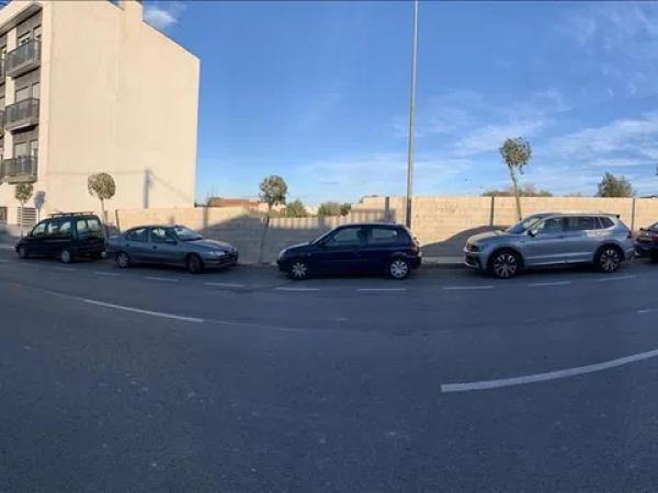 Terreno en calle Vicente Cervera, 69