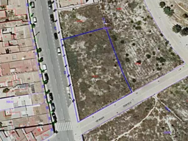 Terreno en calle Vicente Cervera, 69