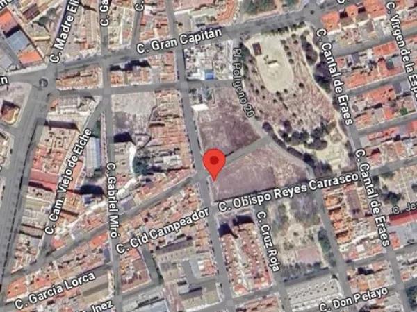 Terreno en calle Vicente Cervera, 109