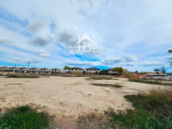 Terreno en Almajada-Ravel