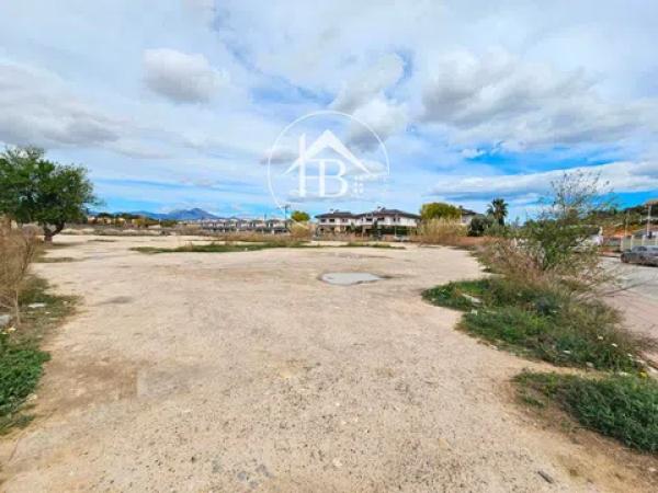 Terreno en Almajada-Ravel