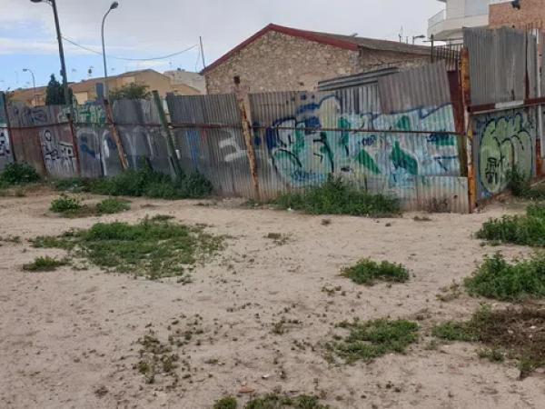 Terreno en calle Felipe Ii, 32