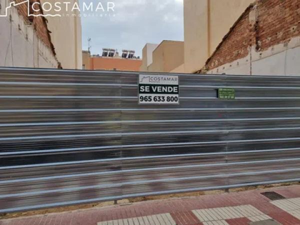 Terreno en calle del Doctor Fleming, 29