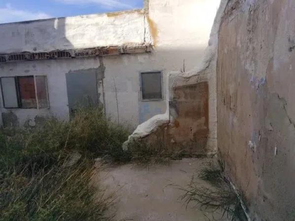 Terreno en calle Numancia