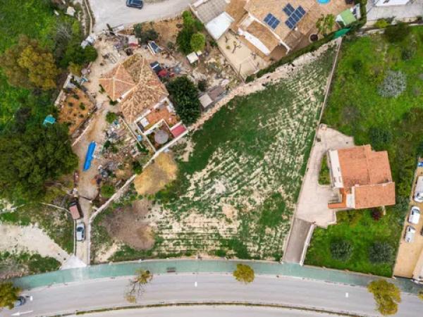 Terreno en Partida Gargasindi