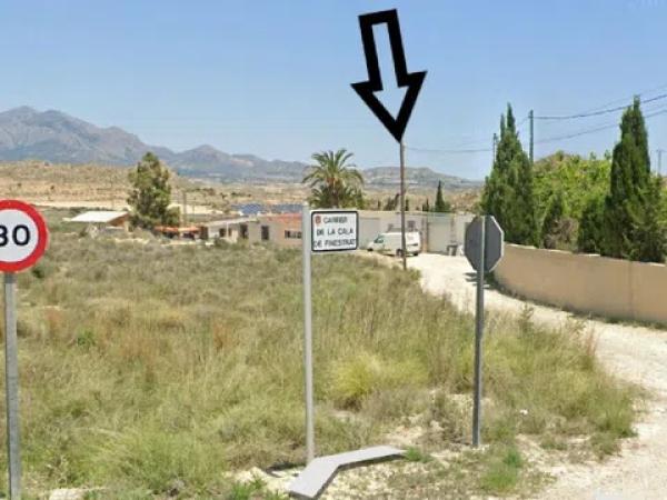 Terreno en calle Cala Finestrat, 1