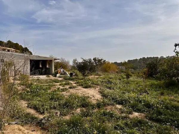 Terreno en Guadalest