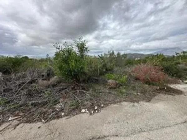 Terreno en calle Jean Ingres, 147  / 166