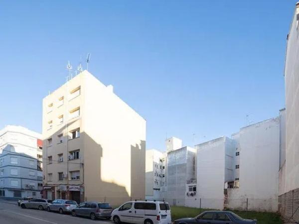 Terreno en avenida d'Alcoi