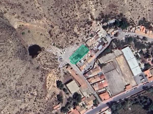 Terreno en Grupo Almendro