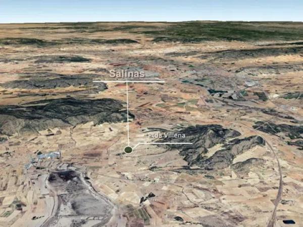 Terreno en via Sense Nom